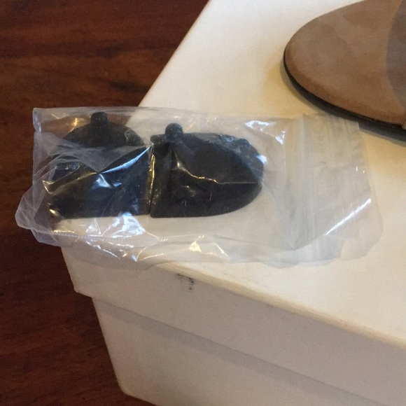 Balenciaga shoes size 37C beige suede - Picture 4 of 8